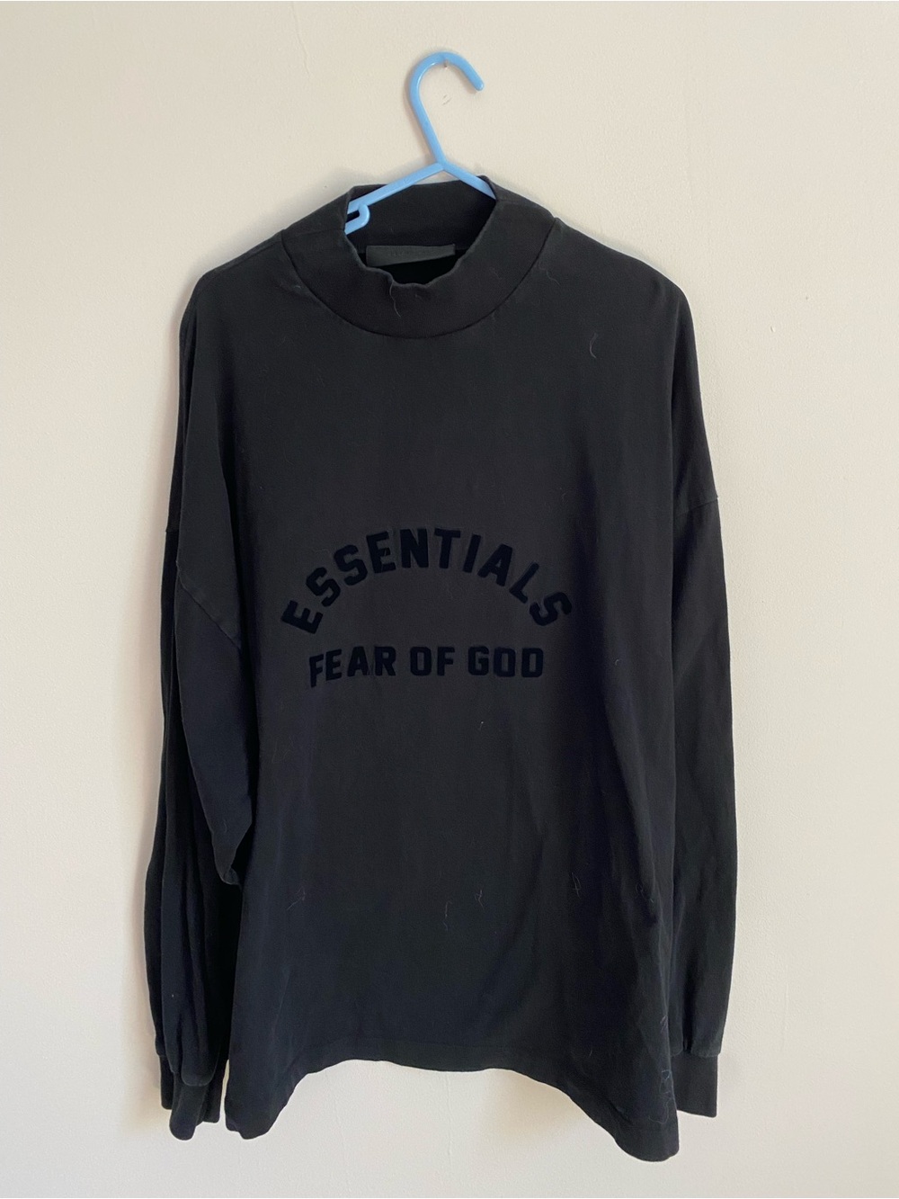 Fear of God ESSENTIALS Black Crewneck Long Sleeve Sweatshirt
